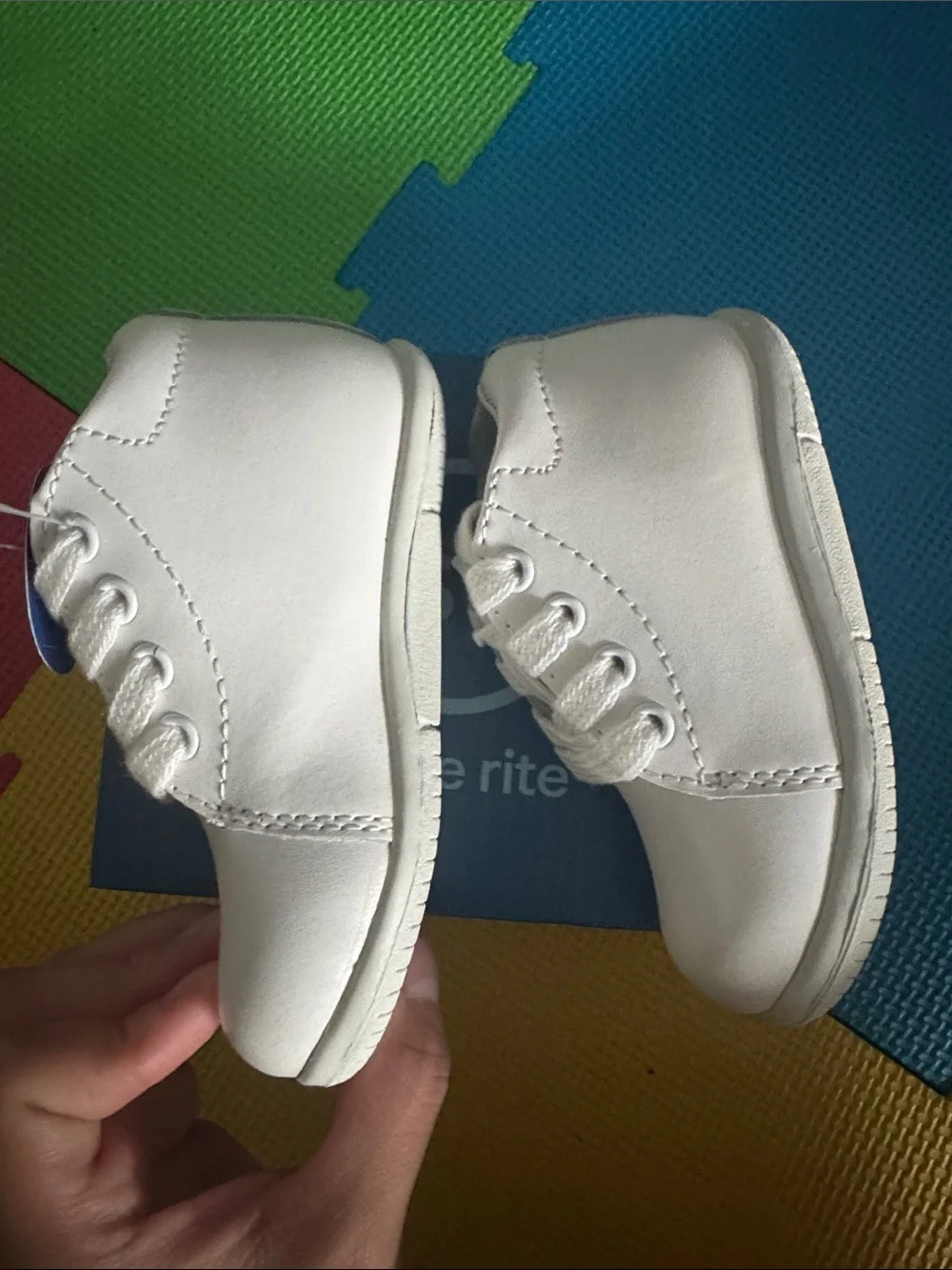 Stride Rite Navy Blue Shoe Box with 'sr' Circle Logo